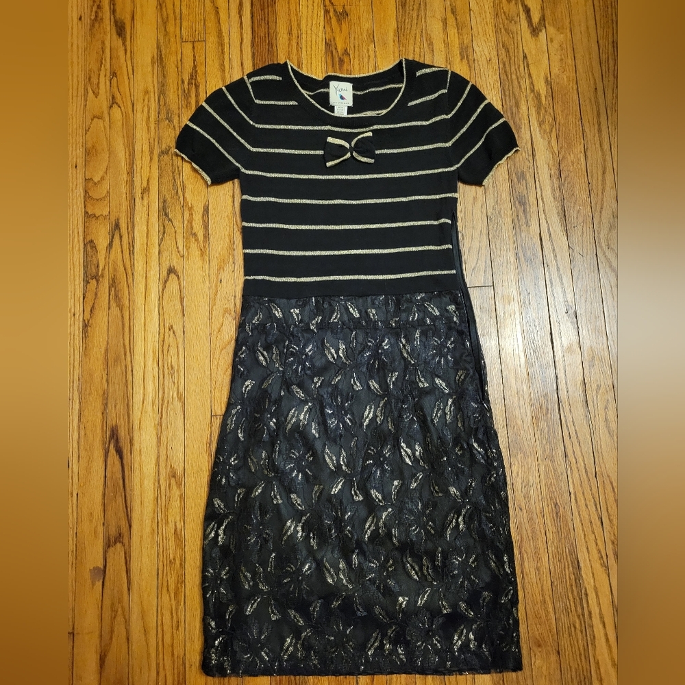 Yumi Sz XS  sz 2/4  Black and Gold Women's Dress